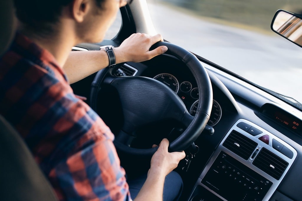 Les avantages de conduire une voiture sans permis